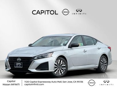 Used 2024 Nissan Altima 2.5 SV