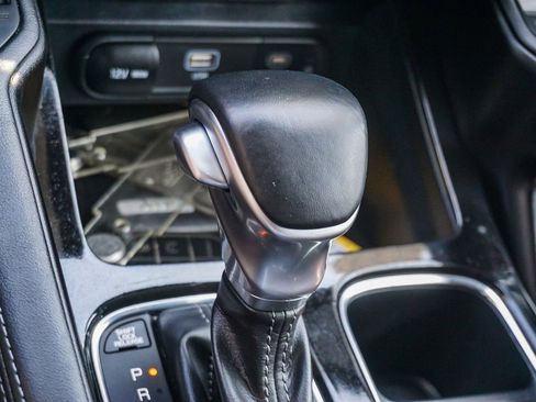 Certified 2024 Kia Telluride EX w/ EX Captain's Chair Package FWD image 23