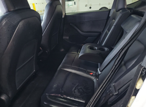 Used 2023 Tesla Model Y Performance AWD/4WD image 8
