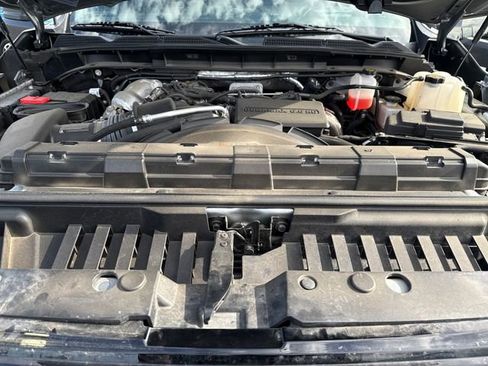 Used 2024 GMC Sierra 3500 Denali Ultimate AWD/4WD image 29