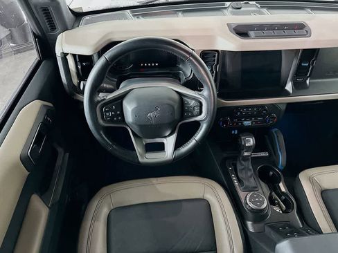 Certified 2023 Ford Bronco Wildtrak image 10