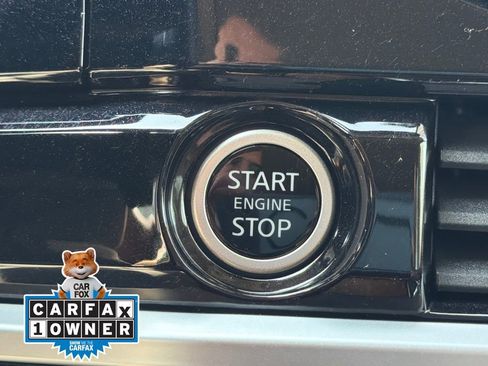 Used 2024 Nissan Pathfinder Platinum w/ Cargo Package image 25