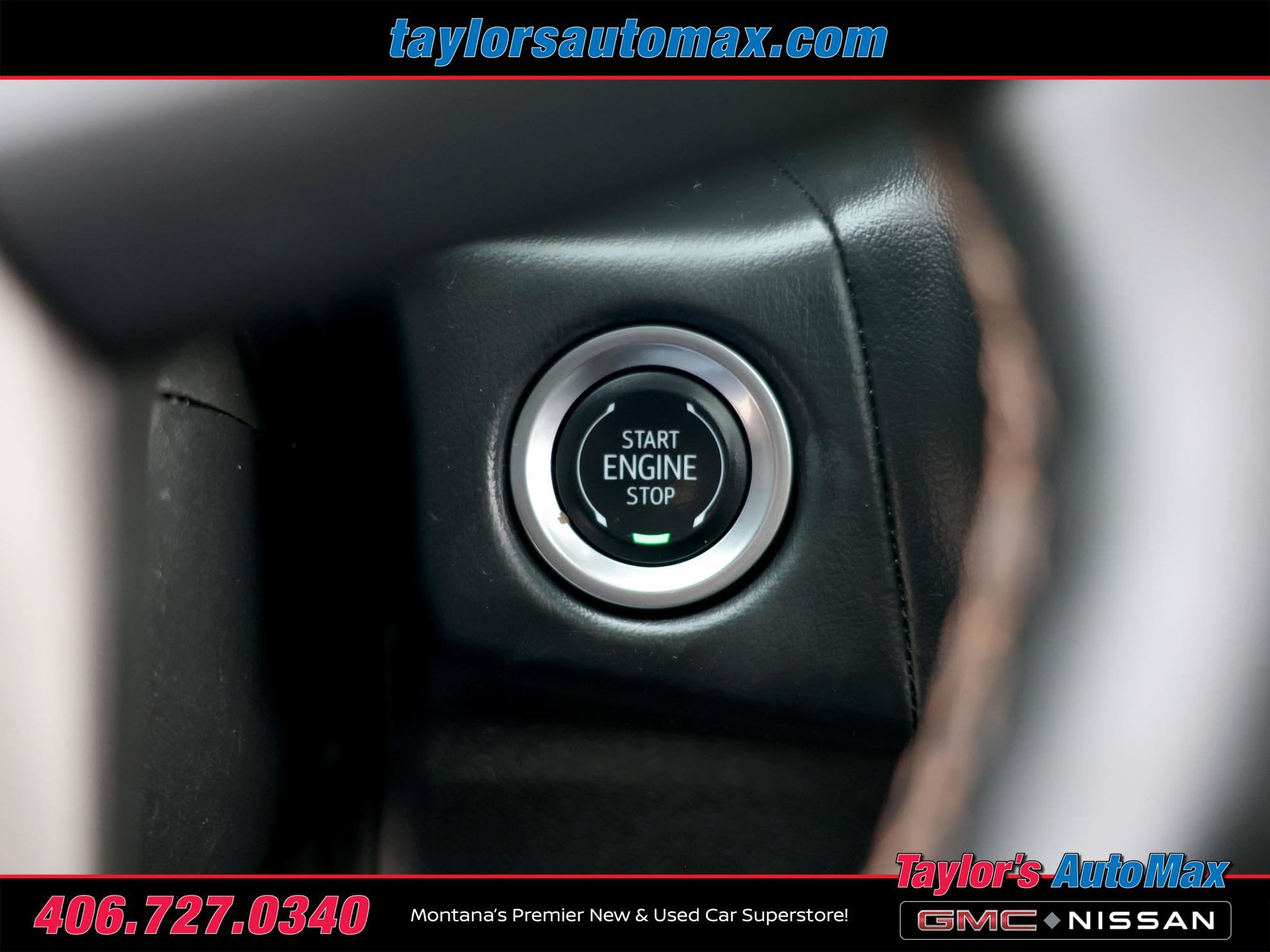 Used 2024 GMC Yukon AT4 w/ Technology Package AWD/4WD image 30
