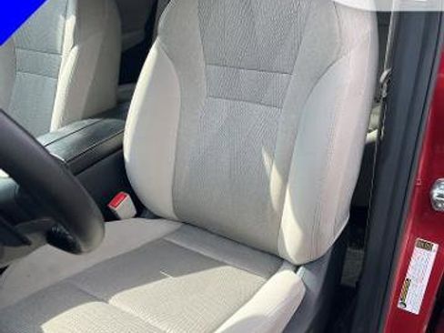 Certified 2025 Nissan Rogue SV AWD/4WD image 23