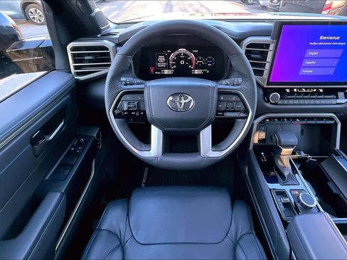 Used 2026 Toyota Sequoia Platinum image 6