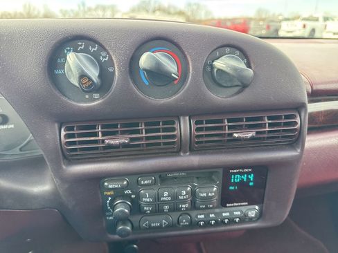 Used 1998 Chevrolet Lumina FWD image 24
