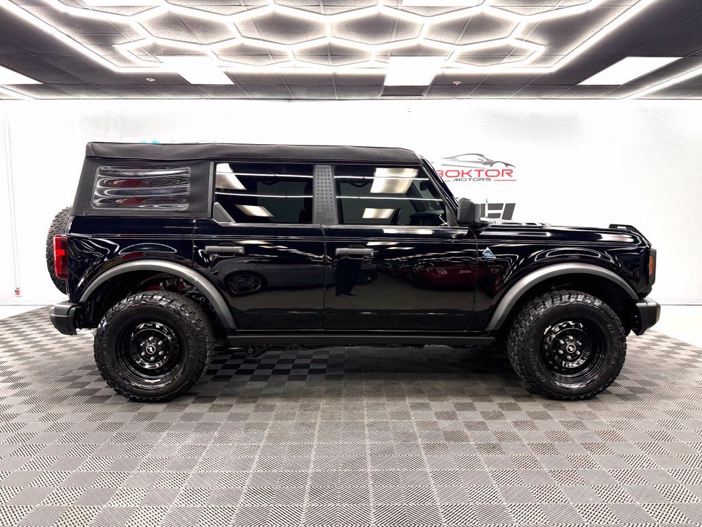 Used 2023 Ford Bronco Black Diamond AWD/4WD image 16