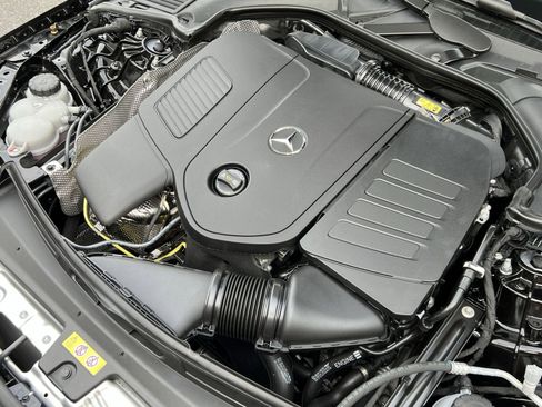 New 2025 Mercedes-Benz C 300 4MATIC Sedan image 27