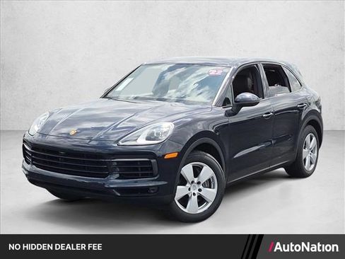 Used 2022 Porsche Cayenne AWD/4WD image 1