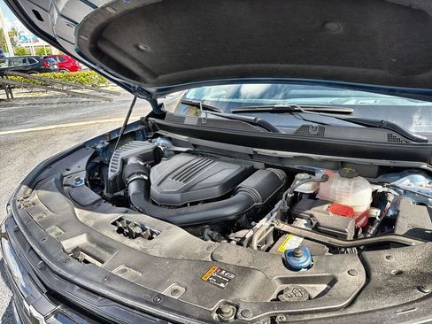 Used 2024 Chevrolet Traverse LS w/ Midnight/Sport Edition image 28