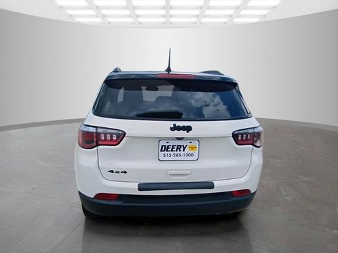 Used 2019 Jeep Compass Latitude AWD/4WD image 7