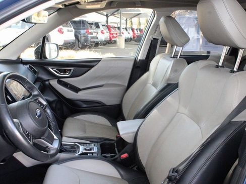 Used 2021 Subaru Forester Limited w/ Popular Package #3 image 7