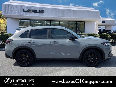 Used 2025 Honda HR-V Sport image 6