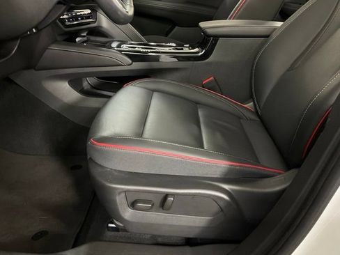 Used 2023 Buick Envision Essence w/ Sport Touring Package AWD/4WD image 27