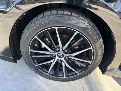 Used 2021 Toyota Camry SE w/ Blackout Package (TMS) image 30