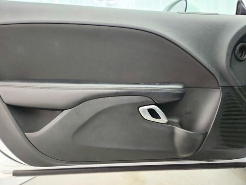 Used 2022 Dodge Challenger R/T RWD image 23