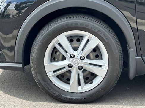 Used 2023 Nissan Kicks S image 30