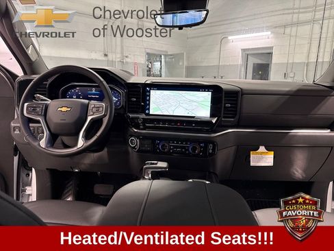 New 2026 Chevrolet Silverado 1500 LTZ w/ LTZ Premium Package AWD/4WD image 39