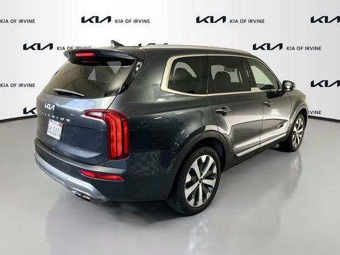 Used 2022 Kia Telluride S FWD image 7