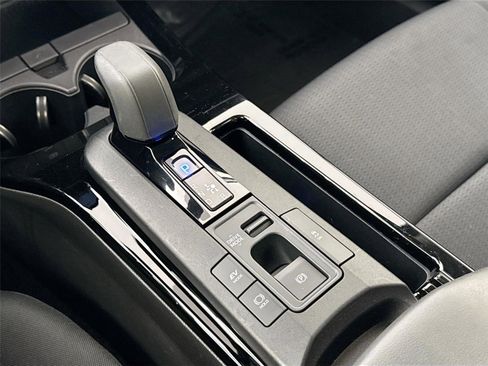Used 2024 Toyota Prius LE image 27