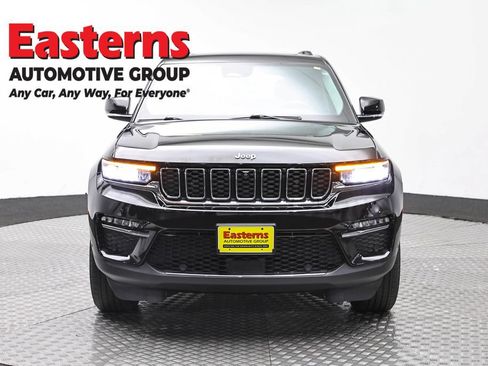Used 2023 Jeep Grand Cherokee 4WD 4xe w/ Luxury Tech Group II image 2