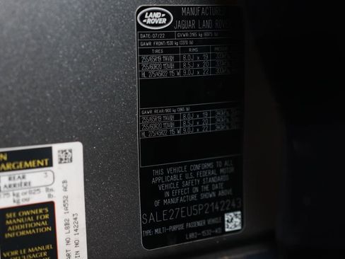 Used 2023 Land Rover Defender 110 X-Dynamic SE image 30