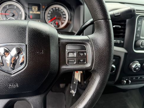 Used 2017 RAM 2500 Tradesman w/ Chrome Appearance Group AWD/4WD image 17