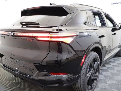 New 2026 Chevrolet Equinox EV RS image 5