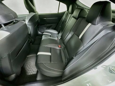 Used 2025 Toyota Camry SE w/ Convenience Package FWD image 22