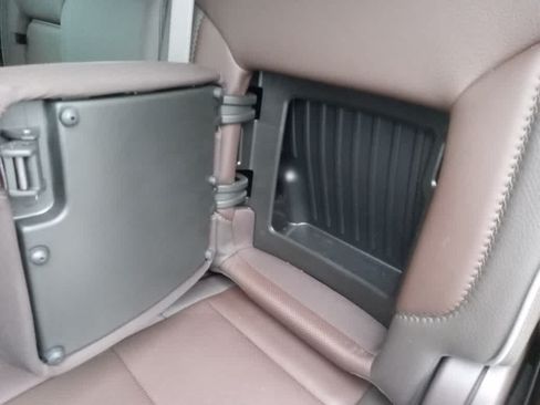 Used 2022 GMC Sierra 1500 Denali AWD/4WD image 35