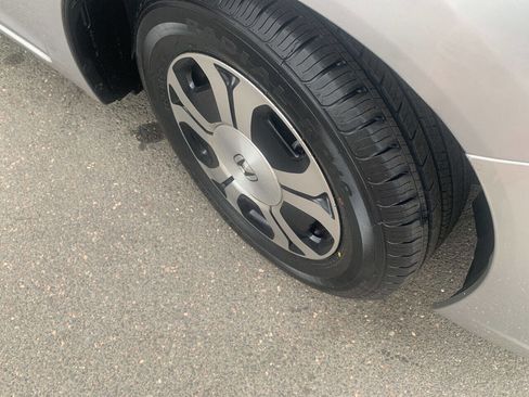 Used 2015 Honda Civic Hybrid Sedan image 14