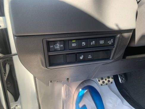New 2026 Toyota Tundra Limited AWD/4WD image 13