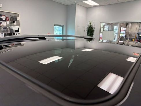 Used 2020 Chevrolet Equinox LT image 31