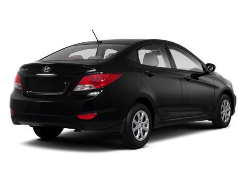 Used 2013 Hyundai Accent GLS FWD image 5