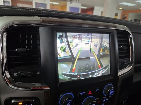 Used 2017 RAM 1500 Laramie w/ Convenience Group AWD/4WD image 35