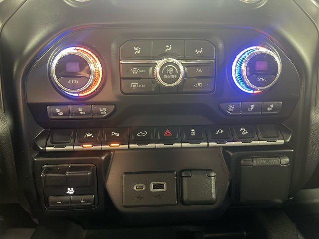 Used 2022 GMC Sierra 1500 AT4 w/ AT4 Premium Package AWD/4WD image 19