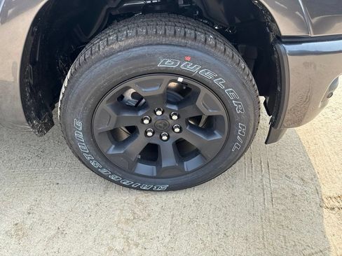New 2026 RAM 1500 Big Horn AWD/4WD image 9