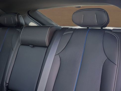 New 2026 Cadillac Lyriq Luxury w/ LPO, Floor Liner Package AWD/4WD image 21