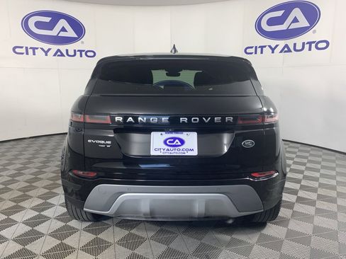 Used 2020 Land Rover Range Rover Evoque SE image 4