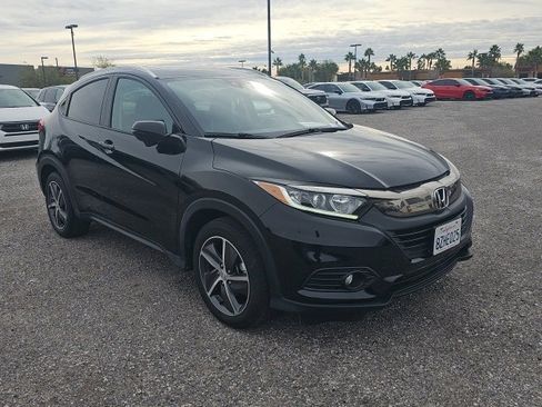 Used 2022 Honda HR-V EX-L image 3
