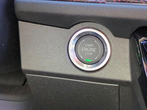 New 2026 Chevrolet Traverse RS image 17