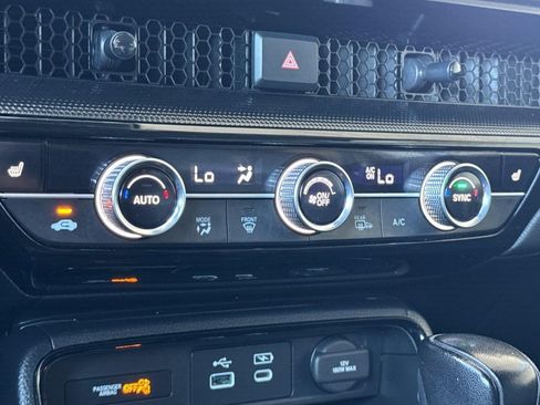 Used 2024 Honda CR-V EX-L image 20