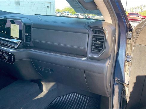 Used 2023 Chevrolet Silverado 1500 LT image 17