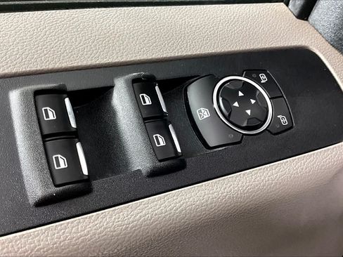 Used 2018 Ford F250 XL w/ Power Equipment Group AWD/4WD image 30