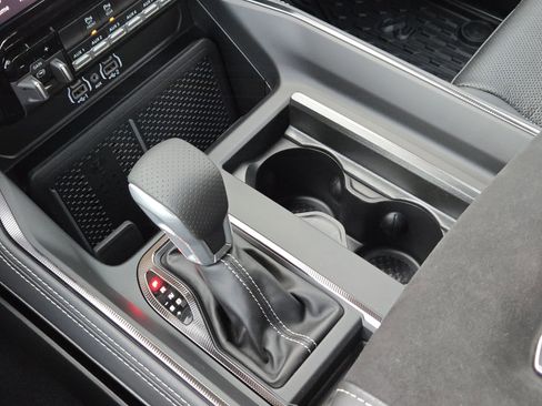 New 2026 RAM 1500 RHO w/ Bed Utility Group image 18