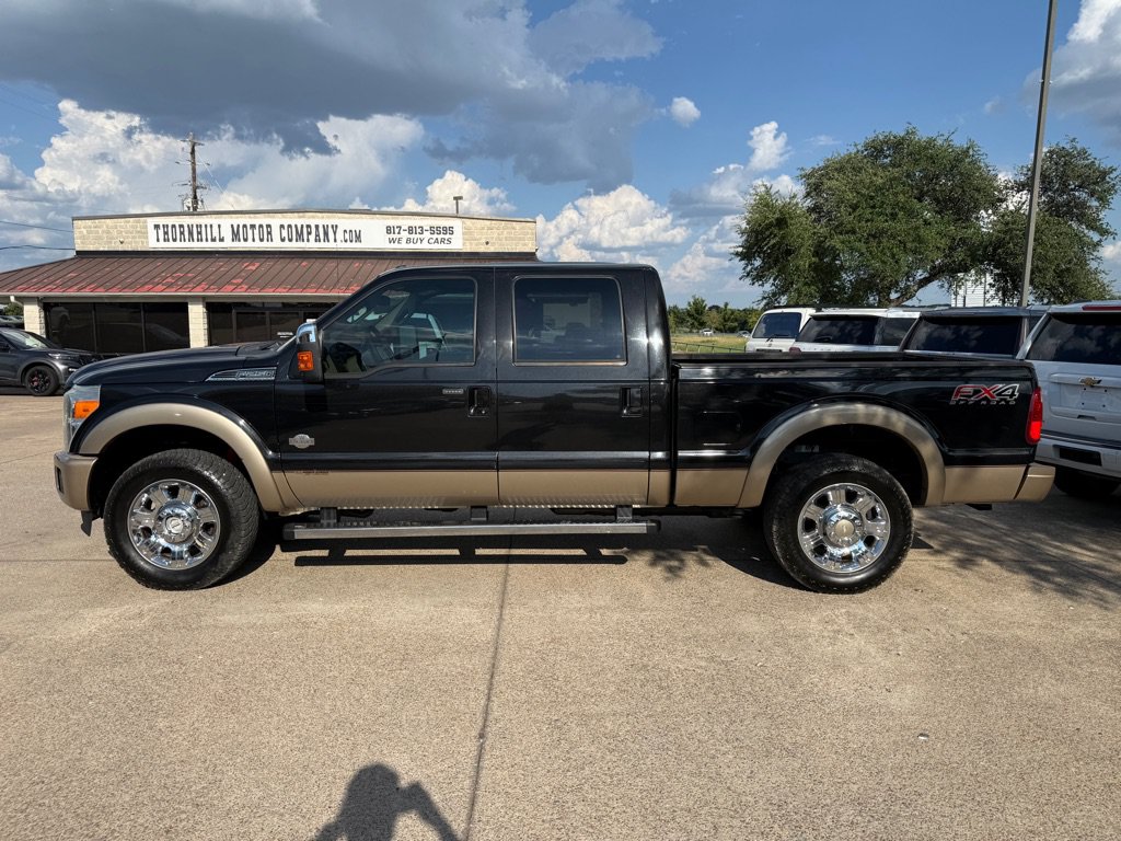 Used 2013 Ford F250 King Ranch w/ King Ranch w/Chrome Pkg AWD/4WD image 4