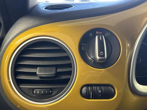 Used 2016 Volkswagen Beetle 1.8T Dune image 21