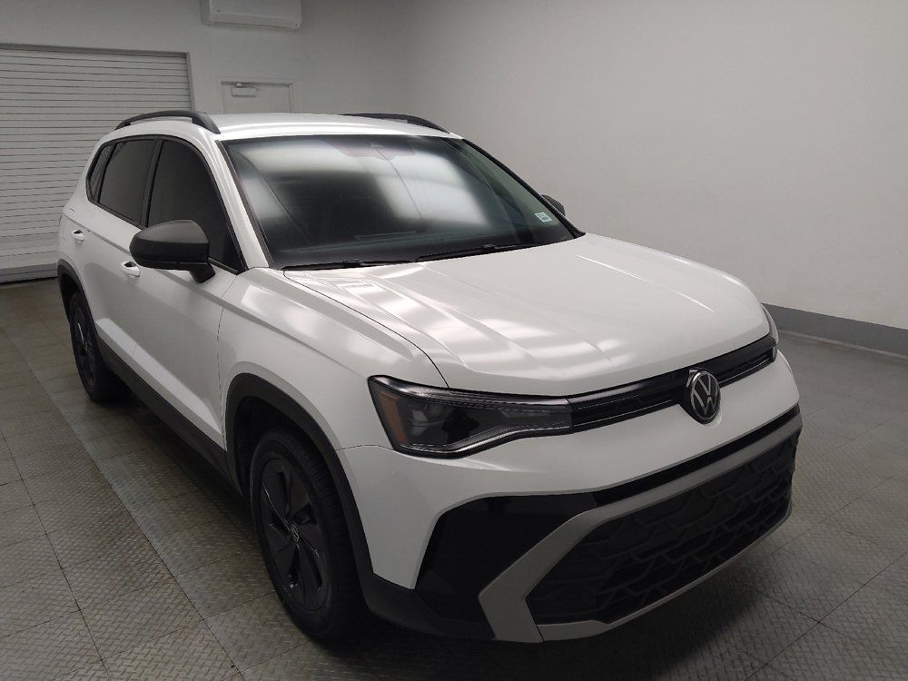 Used 2025 Volkswagen Taos S FWD image 13