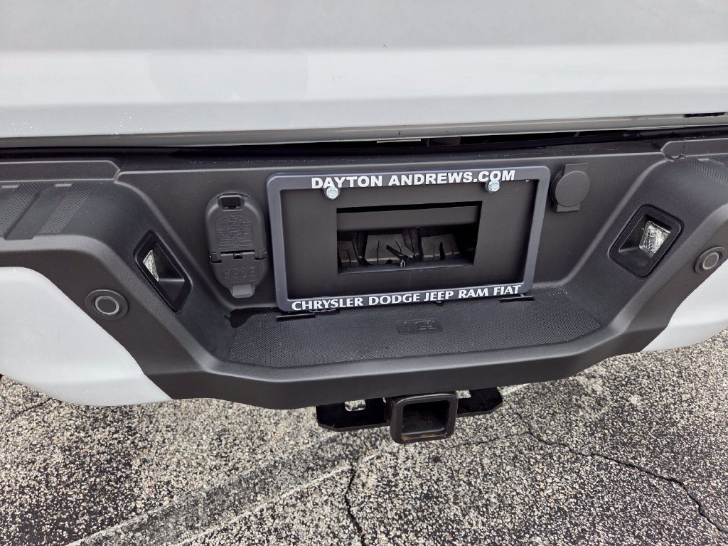Used 2025 Ford F150 Raptor w/ Equipment Group 803A Raptor R AWD/4WD image 10