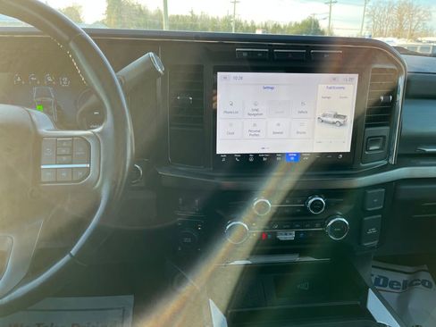 Used 2023 Ford F250 Lariat w/ Sport Appearance Package image 20